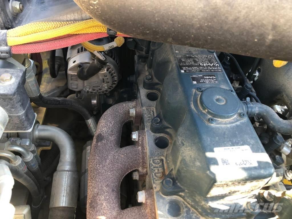 Bomag BW 120 AD-5 Двойни барабанни ролки
