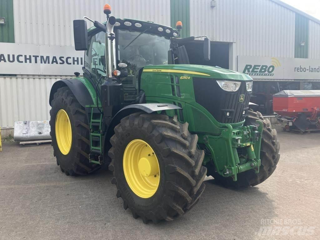 John Deere 6250R Трактори