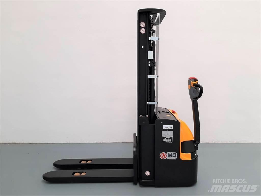  ES16 16WA 3F450 Колички високоповдигачи с теглич