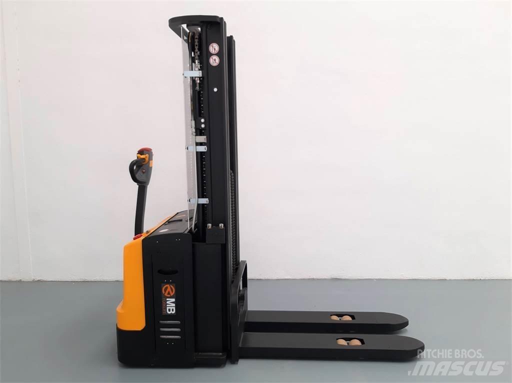  ES16 16WA 3F450 Колички високоповдигачи с теглич