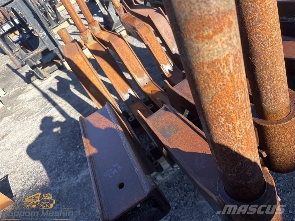 Valmet 840 Други компоненти