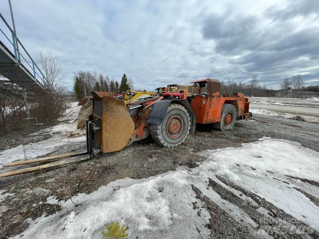Sandvik Toro 301 Подземни товарачи