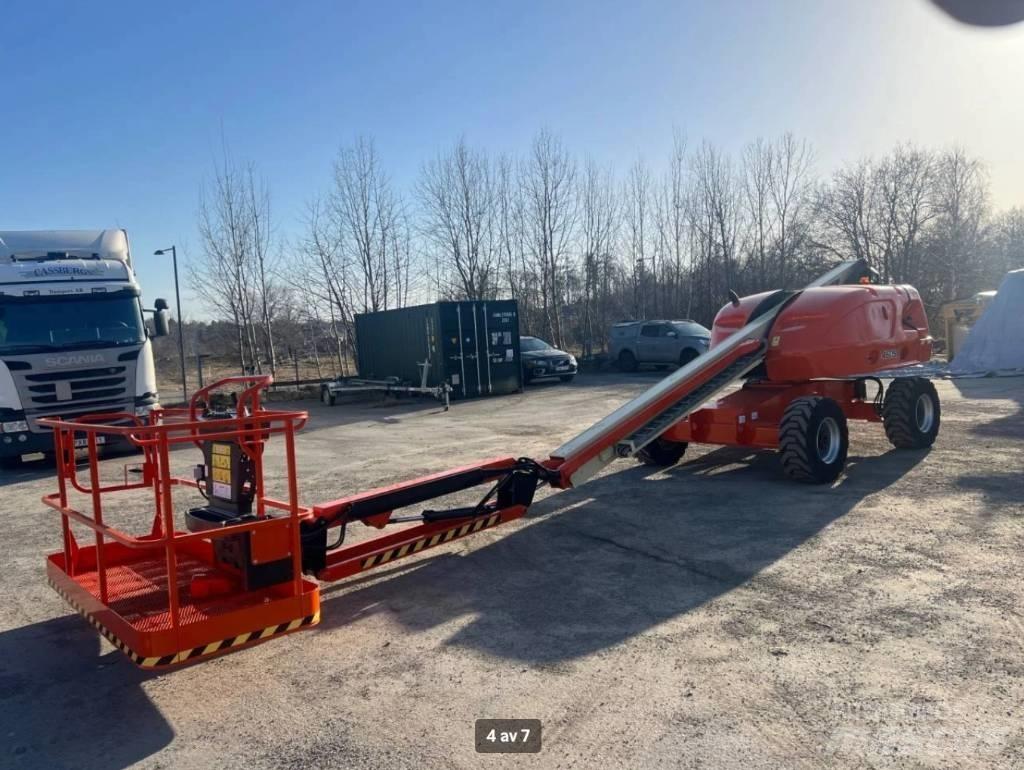 JLG 460 SJ Съчленени стрелови подемници