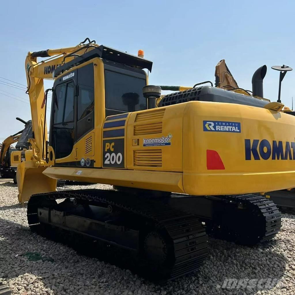 Komatsu PC 200-8 Верижен екскаватор