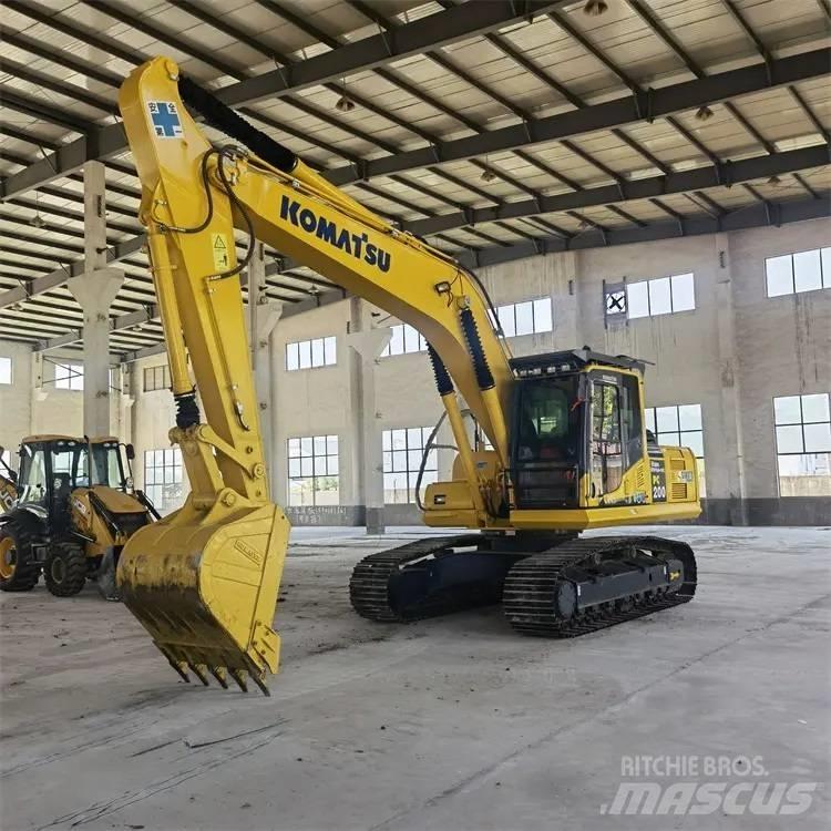 Komatsu PC200-8 Верижен екскаватор