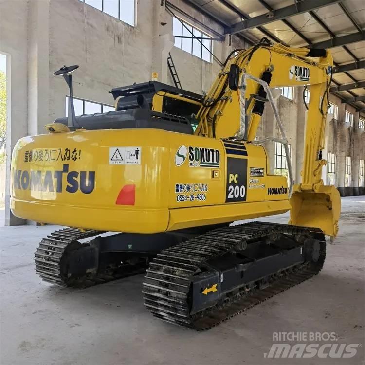 Komatsu PC200-8 Верижен екскаватор