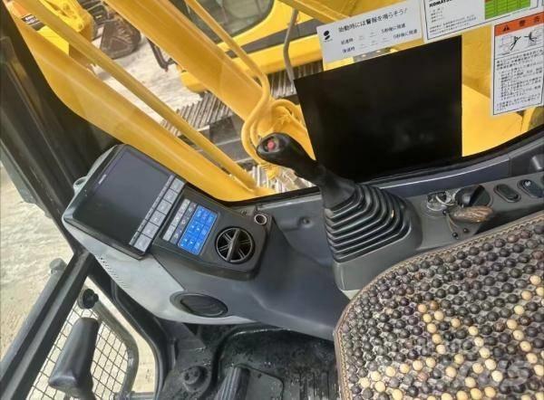 Komatsu PC 200 Средни екскаватори 7т - 12т