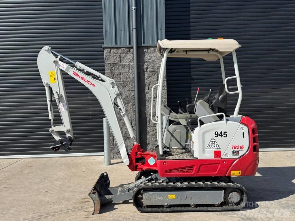 Takeuchi TB 216 Мини екскаватори < 7 т
