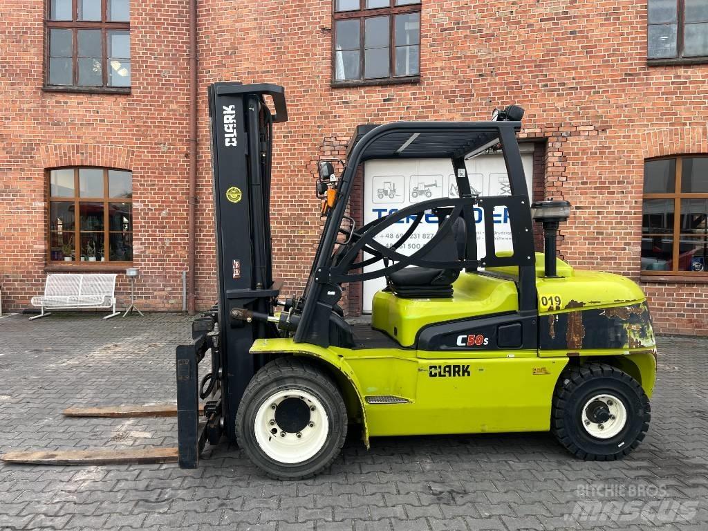 Clark C50 SD Дизелови камиони