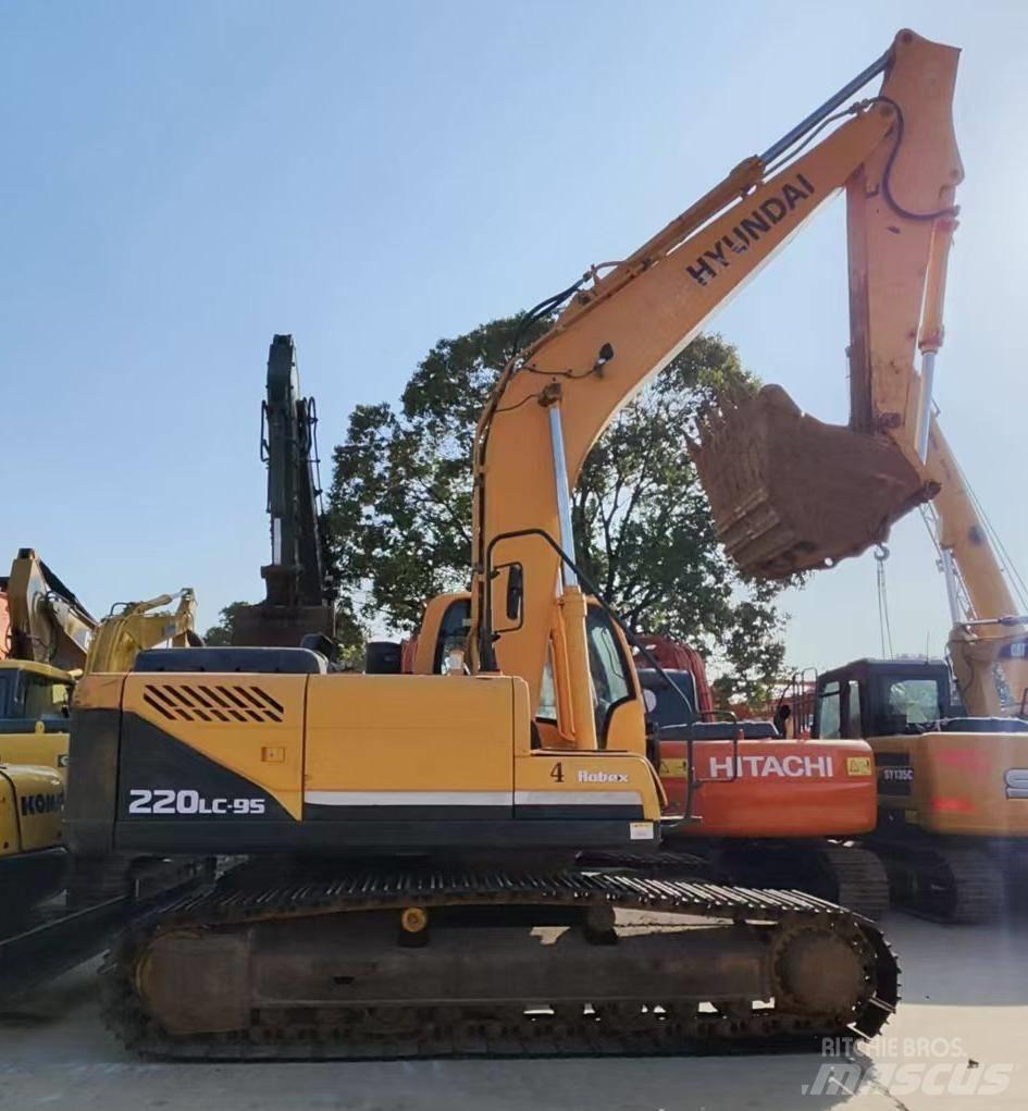 Hyundai R220LC-9S Верижен екскаватор