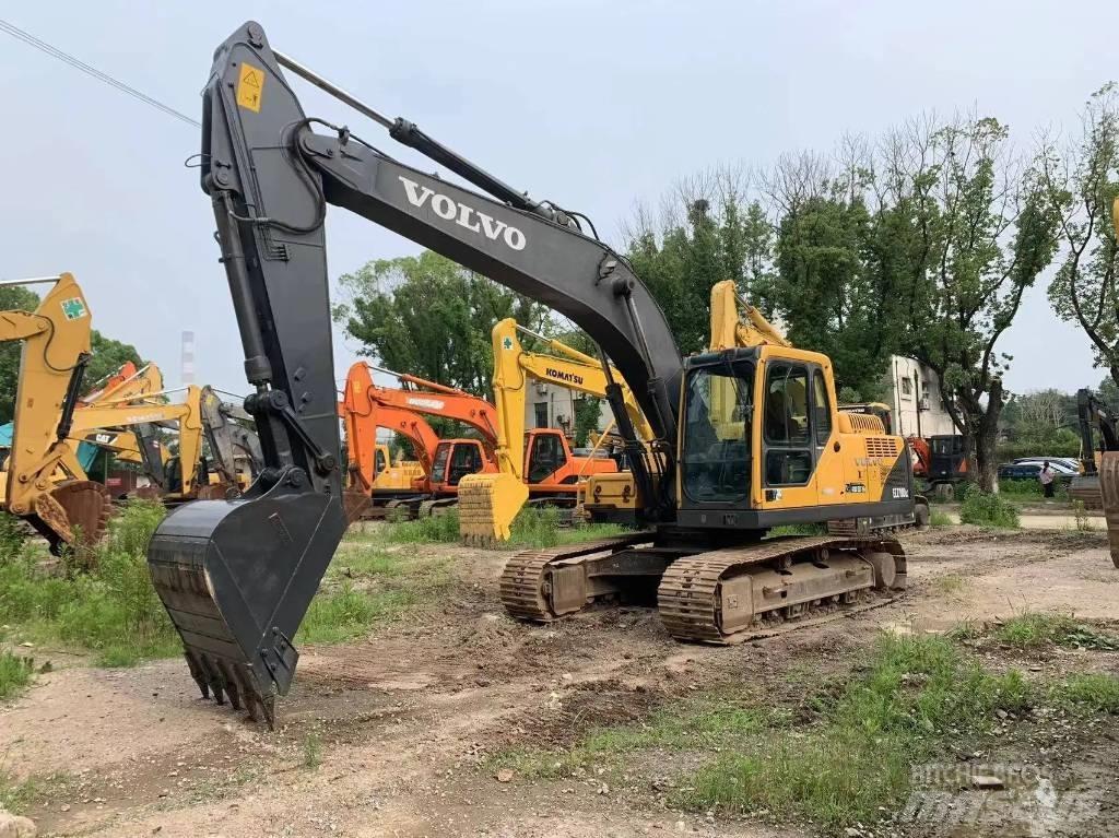 Volvo EC210D Верижен екскаватор