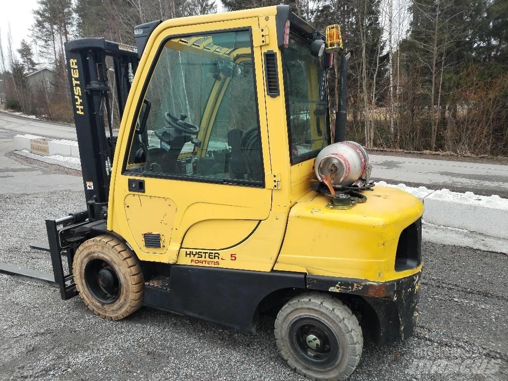 Hyster H3.5FT Камиони с АГУ