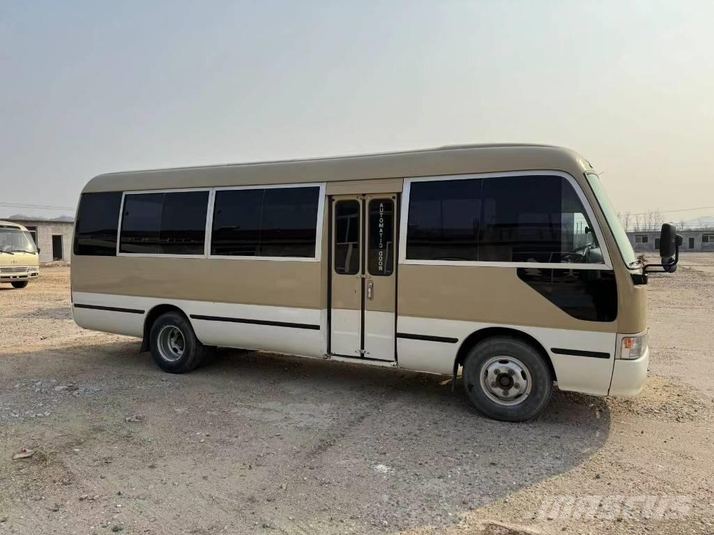 Toyota Coaster Bus Мини бусове