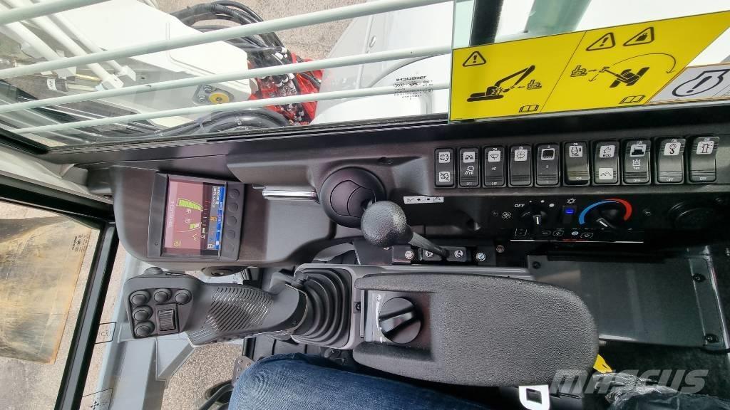 Takeuchi TB 257 FR Мини екскаватори < 7 т