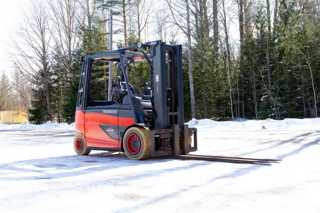 Linde E50 Електрически вилични кари-повдигачи