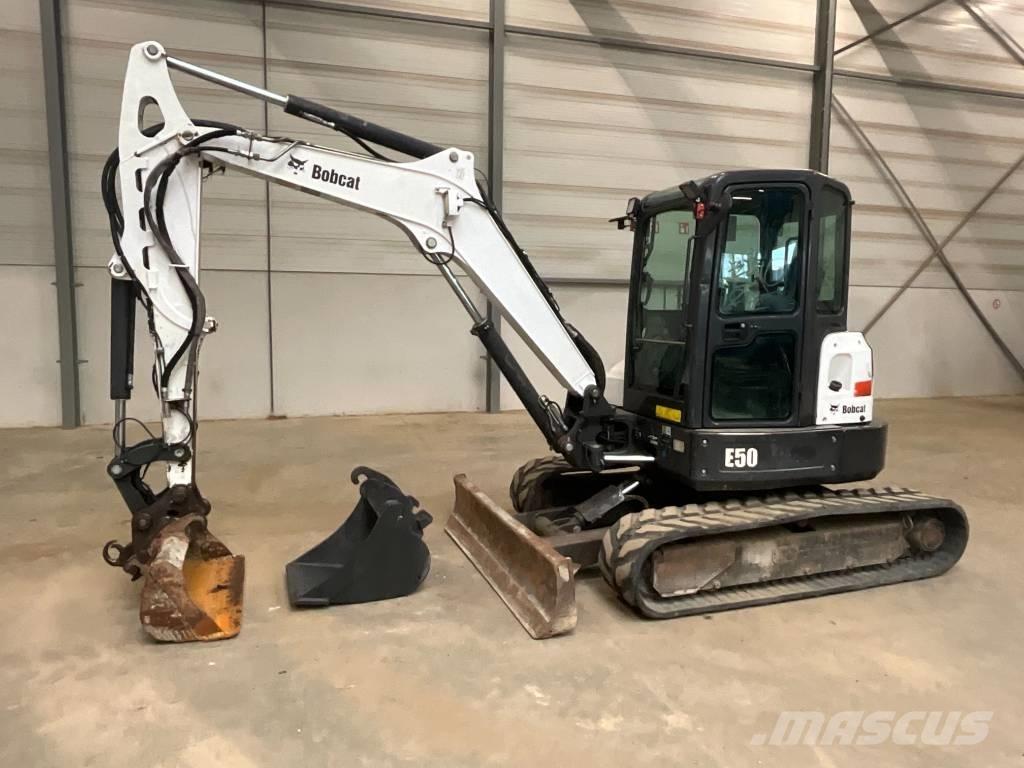 Bobcat E 50 EM Мини екскаватори < 7 т