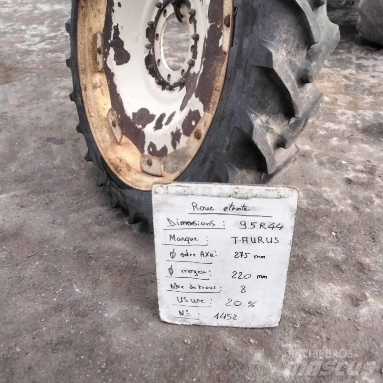 Taurus 9.5R44 Колелета/Гуми