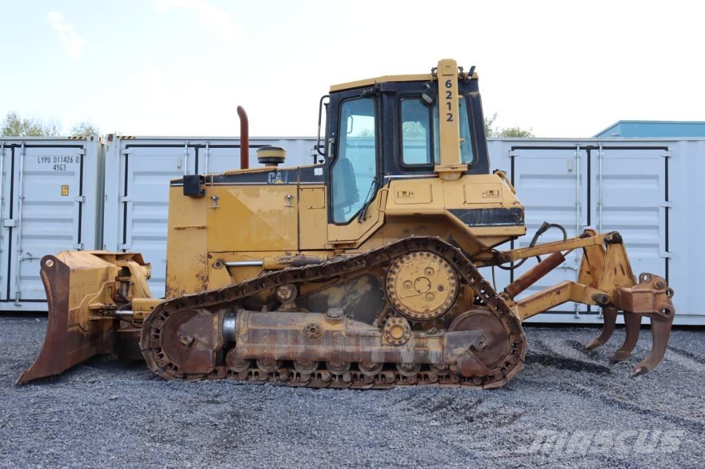 CAT D 6 M XL Верижни булдозери
