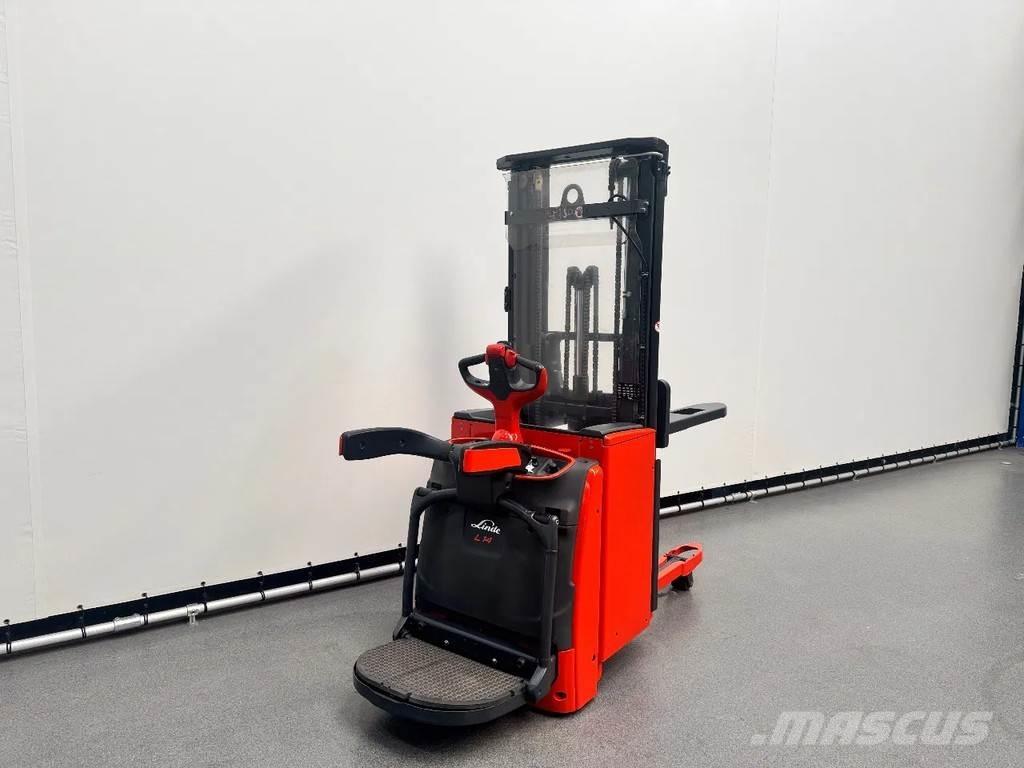 Linde L 14 AP Колички високоповдигачи с теглич
