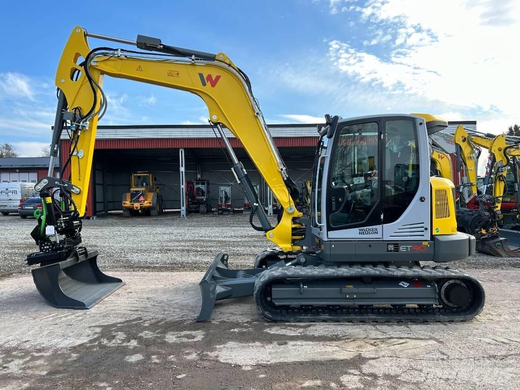 Wacker Neuson ET90 Средни екскаватори 7т - 12т