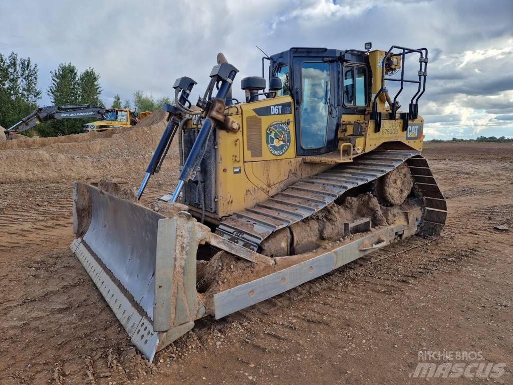 CAT D 6 T LGP Верижни булдозери
