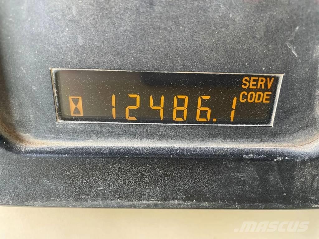 CAT 14H Грейдери