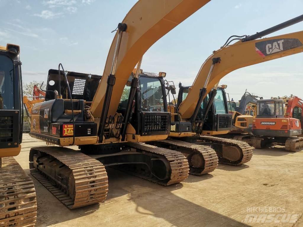 CAT 320 D Верижен екскаватор