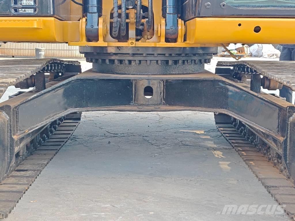 CAT 312D2 Средни екскаватори 7т - 12т