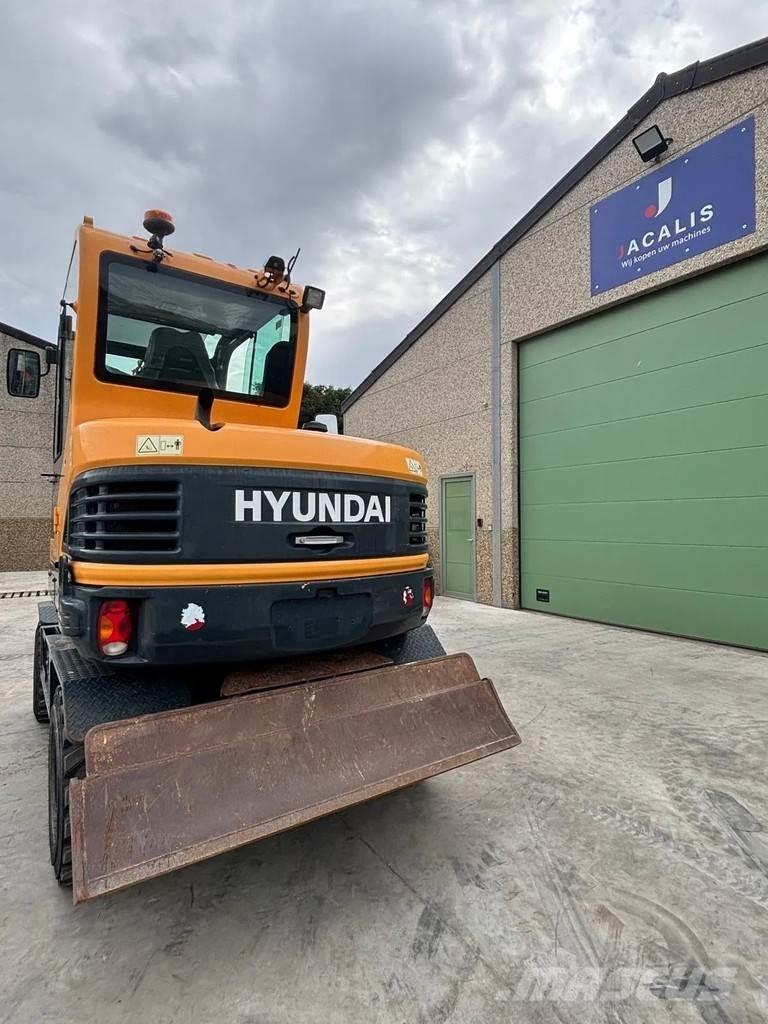 Hyundai R55W-9A Колесни екскаватори