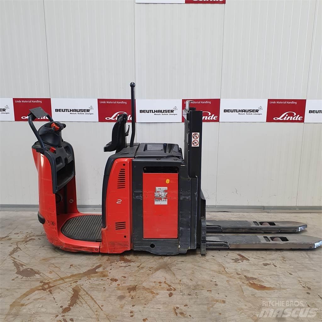Linde N20L kurz Машини за комисиониране средноповдигачи