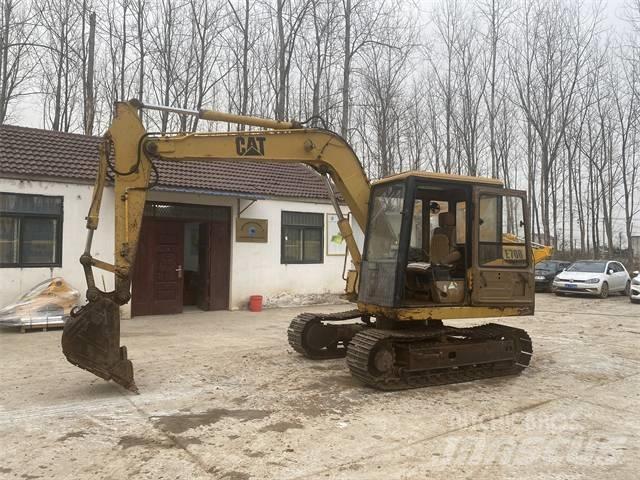 CAT E70B Верижен екскаватор