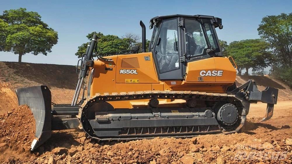CASE 1650 L Верижни булдозери
