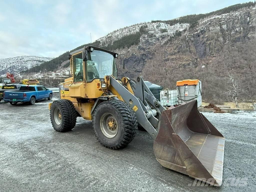 Volvo L 50 B Колесни товарачи