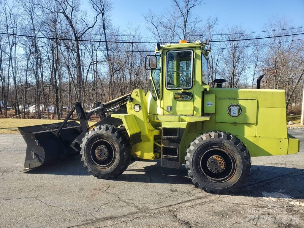 Clark Michigan 35C Колесни товарачи