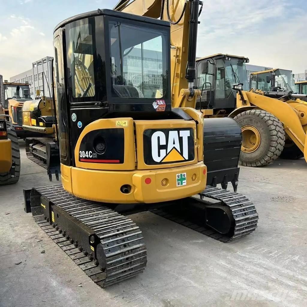 CAT 304C CR Мини екскаватори < 7 т