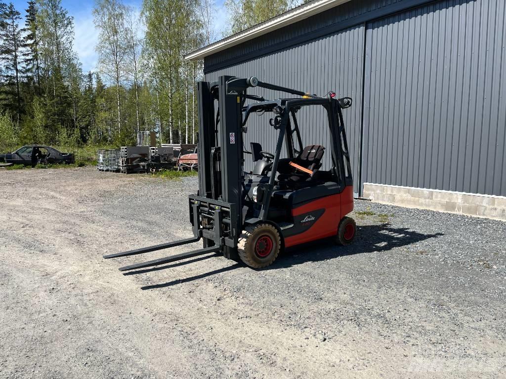 Linde E20-01 Електрически вилични кари-повдигачи