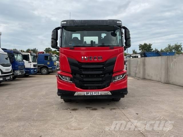 Iveco X-Way 420 Автобетоновози
