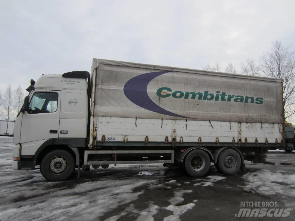 Volvo FH 12 6X2 4800 Брезентови камиони
