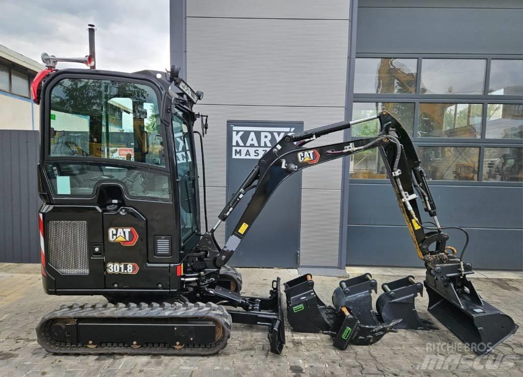 CAT 301.8 CR Мини екскаватори < 7 т