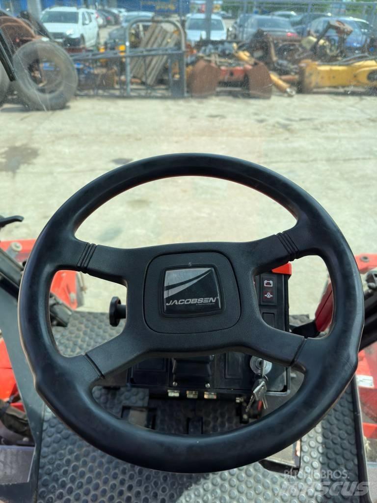 Jacobsen AR250 Тракторни косачки