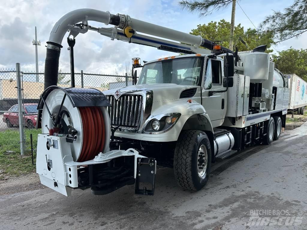 International 7500 Комби / вакуум камиони
