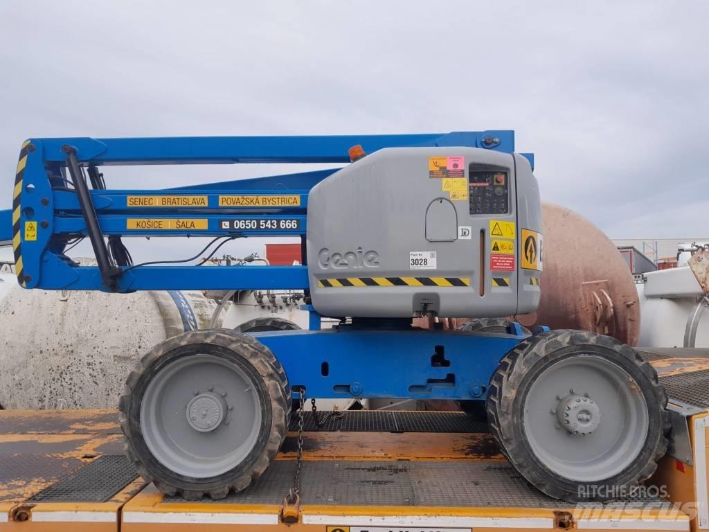 Genie Z 51/30 Съчленени стрелови подемници