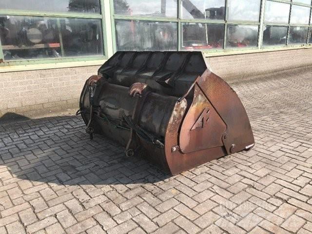 Volvo Overkipbak Кофи
