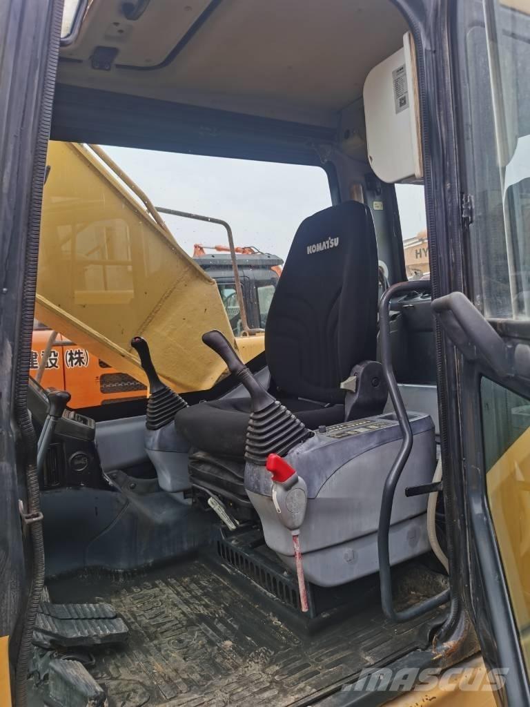 Komatsu PC200-7 Верижен екскаватор