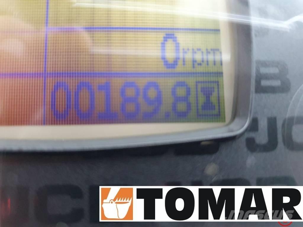 JCB 409 Колесни товарачи