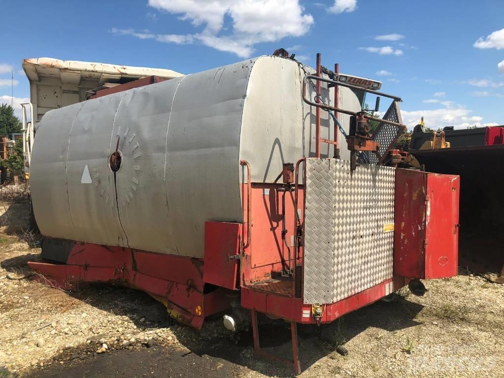 Strassmayr R7500 Гудронатори