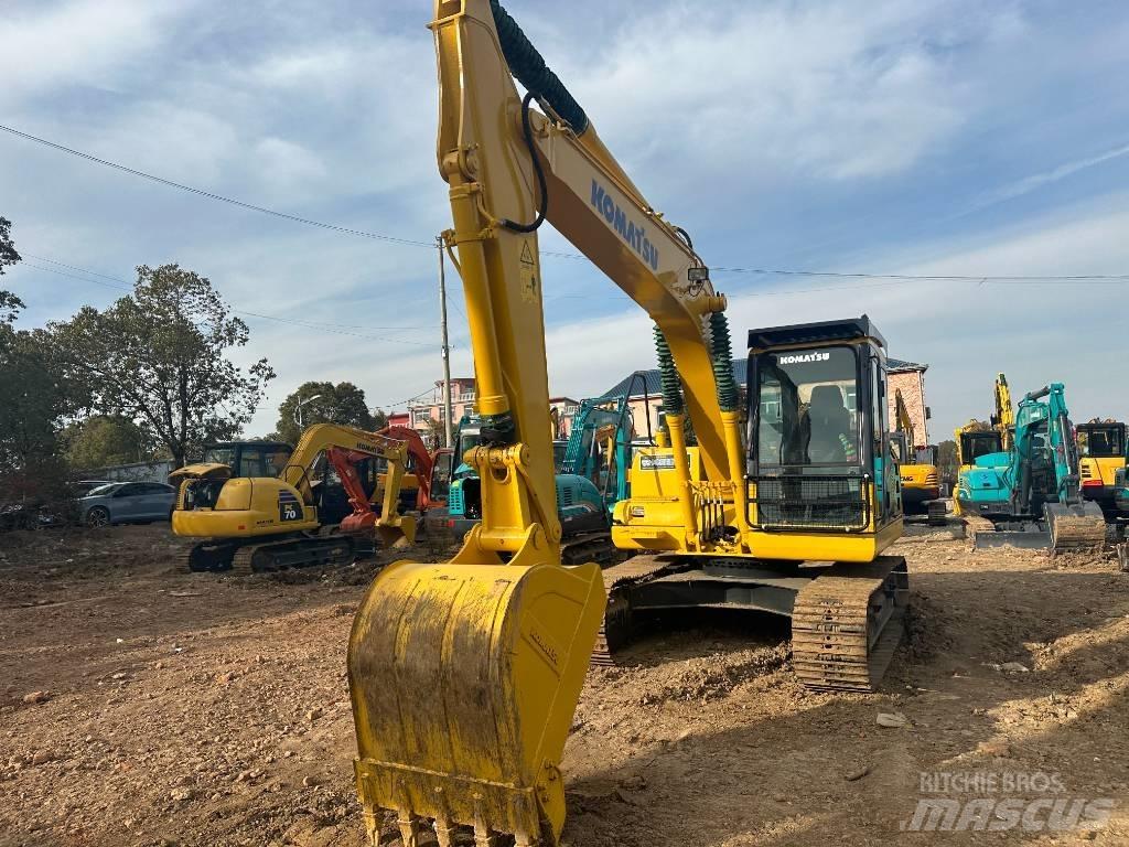 Komatsu PC 130 Средни екскаватори 7т - 12т