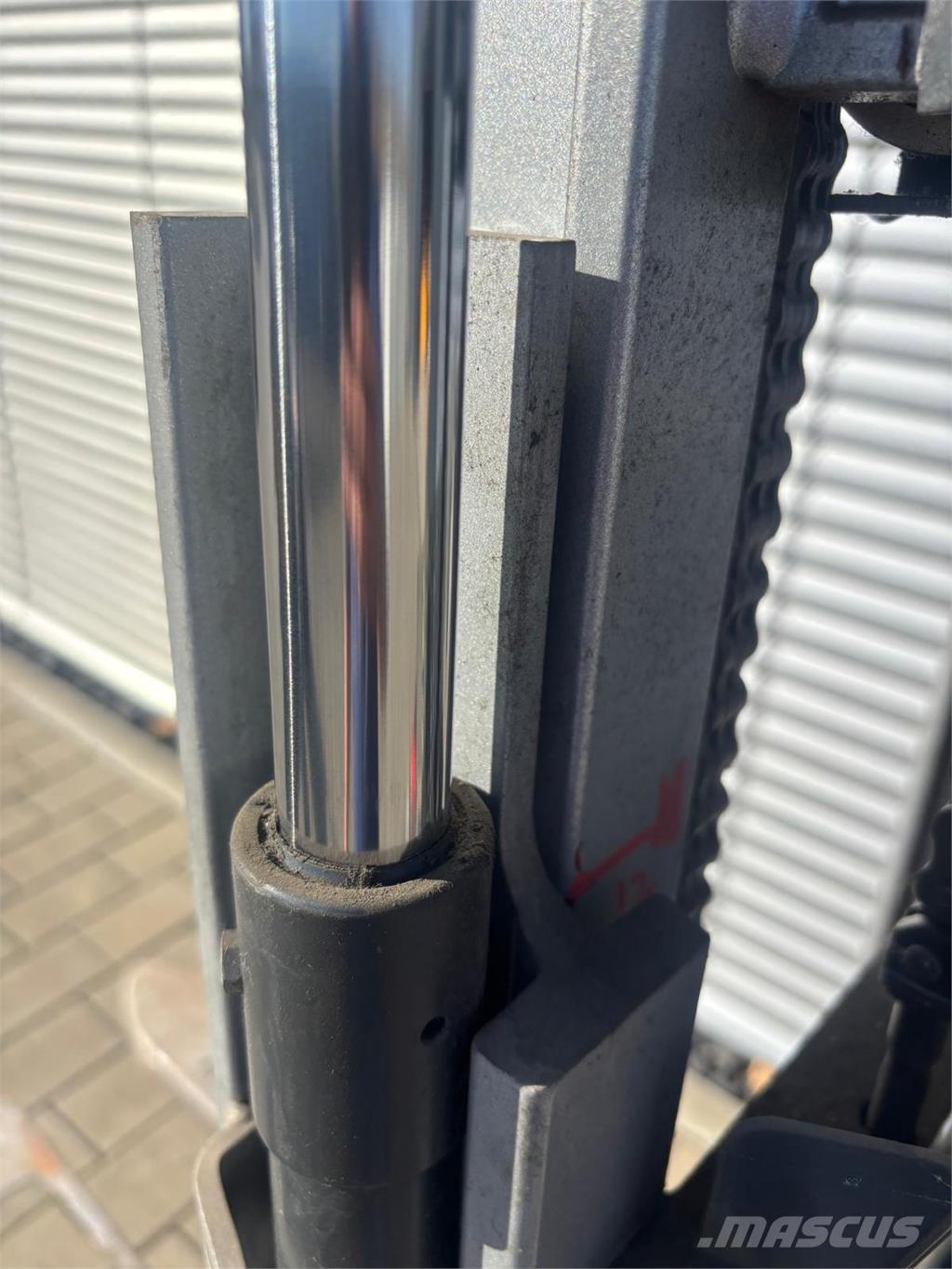 Still EXV12 Самоходни товарачи