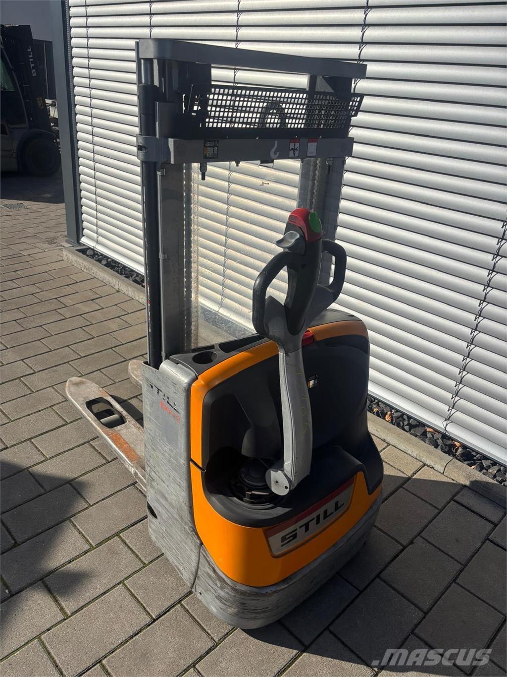 Still EXV12 Самоходни товарачи