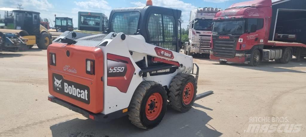 Bobcat S 550 Мини товарачи
